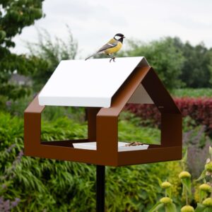 The Barn - Bird feeder - With pole - Brown/white-TB-STD-BRWH