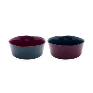 Set van 2 glazen kommen. Bordeauxrood en marineblauw. Dia 13cm
