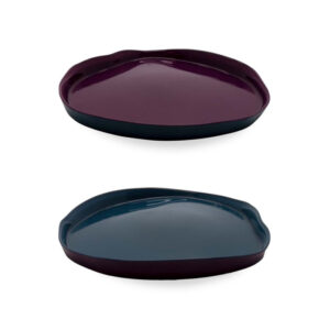 Set van 2 glazen borden. Bordeauxrood en donkerblauw - dia 18cm